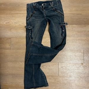 BDG Skater Low Rise Jeans